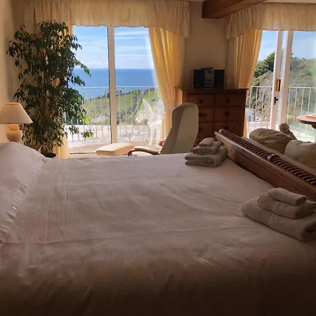 Thorncliff Ocean View Suites * Mawgan Porth